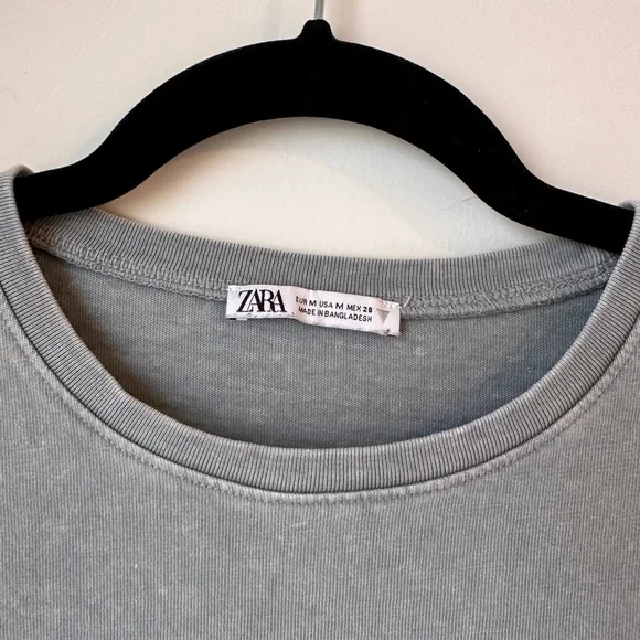 Zara Short-Sleeved T-Shirt in Pearl Grey size Medium - Picture 4 of 11